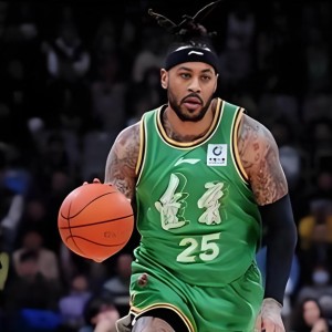 辽宁队放假！莫兰德和威尔斯打包，一起坐飞机回家